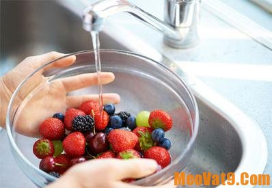 Rửa đúng cách là cách tẩy sạch hóa chất trên rau quả 