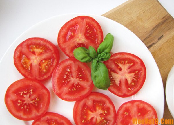 Hướng dẫn cách cắt cà chua nhanh va đơn giản