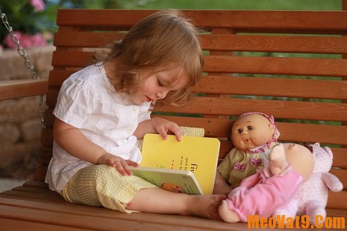 Mẹo giúp bé thích đọc sách và tự giác học tập