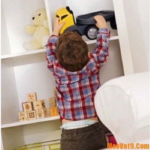 Cách giúp bé tự thu dọn đồ chơi