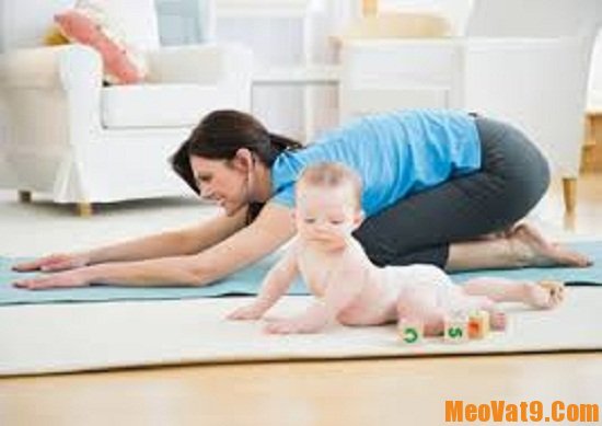 Các động tác thể dục làm giảm eo sau sinh