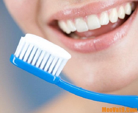 Chọn và sử dụng kem đánh răng phù hợp là cách chăm sóc và bảo vệ răng quan trọng