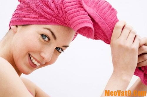 Chăm sóc tóc đẹp và khỏe mạnh với dầu ô liu