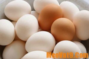 “Bật mí” cách luộc trứng gà lòng đào thật đơn giản